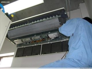 清洗空调内机时应注意什么问题?清洗空调内机的步骤方法